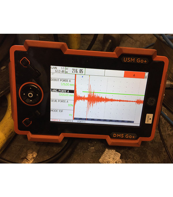 Contrôle des tiges d’ancrage des cheminées à l’aide d’un appareil de recherche de défaut par ultrasons